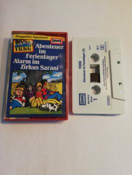 TKKG Doppelte Spielzeit Folge 9/10 Abenteuer im Ferienlager/Alarm im Zirkus Sarani Weiß mit Blauen Druck Club Edition 197194 Europa(Leichter Einriss Innencover, Fenster MC fehlt)